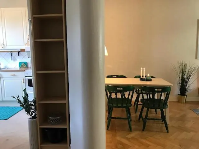 Stylish & Light 2 Room Apartment In Sofo, 60Sqm Stockholm 0*,